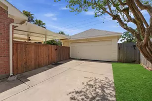 2107 Parkview Ln, Missouri City, TX 77459 - Photo 3