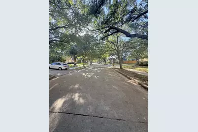 4410 Innsbrook Place, Sugar Land, TX 77479 - Photo 17