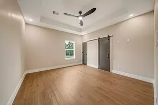 968 South Ln, Houston, TX 77088 - Photo 25