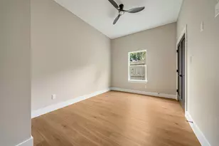 968 South Ln, Houston, TX 77088 - Photo 27