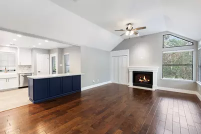 18 N Wilde Yaupon Circle, The Woodlands, TX 77381 - Photo 11