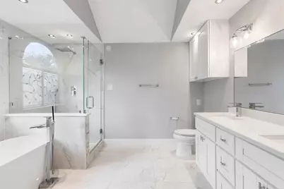 18 N Wilde Yaupon Circle, The Woodlands, TX 77381 - Photo 23