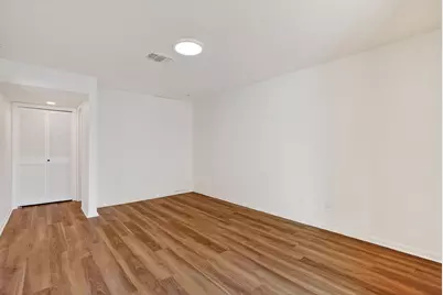 2419 Memorial Drive, Bryan, TX 77802 - Photo 17