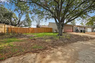 2419 Memorial Dr, Bryan, TX 77802 - Photo 31
