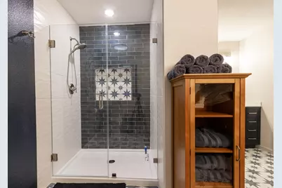 7218 Sycamore Drive, Galveston, TX 77551 - Photo 13