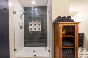 7218 Sycamore Dr, Galveston, TX 77551 - Photo 13