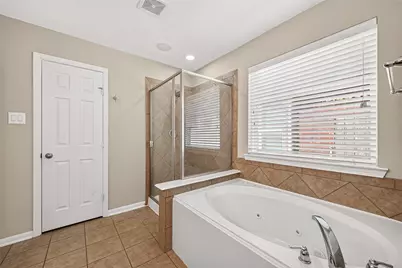 6138 Wickshire Drive, Rosenberg, TX 77471 - Photo 41