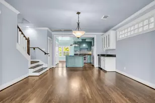 236 E Woodland St, Houston, TX 77009 - Photo 13