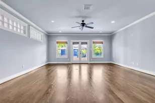 236 E Woodland St, Houston, TX 77009 - Photo 11