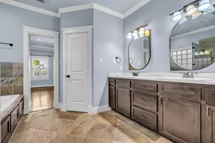 236 E Woodland St, Houston, TX 77009 - Photo 23
