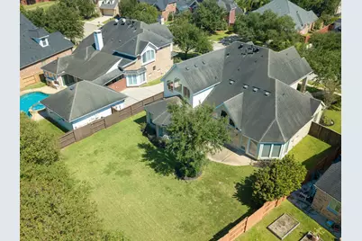 6327 Collina Springs Court, Houston, TX 77041 - Photo 3