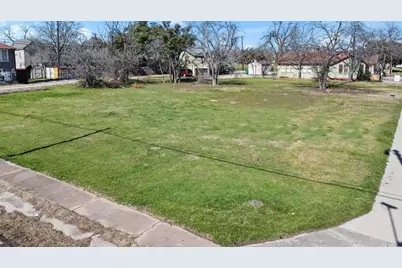 703 N Main Street, Taylor, TX 76574 - Photo 21