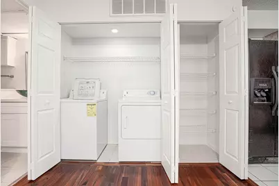2300 Old Spanish #1127, Houston, TX 77054 - Photo 11