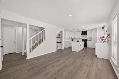 15511 Sungold Court, Houston, TX 77095 - Photo 9