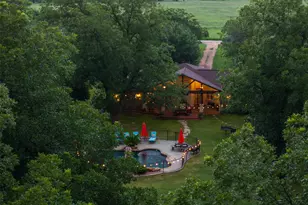 194 2-Mile Ln, Smithville, TX 78957 - Photo 1