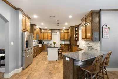 194 2 Mile Lane, Smithville, TX 78957 - Photo 11