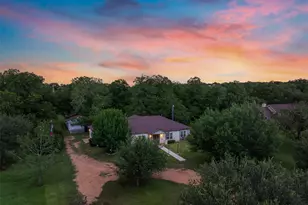 194 2-Mile Ln, Smithville, TX 78957 - Photo 49