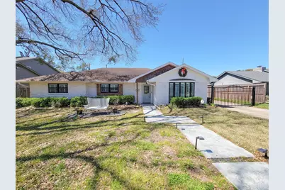 4915 Brian Haven Drive, Houston, TX 77018 - Photo 1
