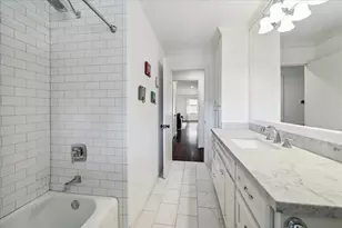 3215 Castlewood St, Houston, TX 77025 - Photo 23