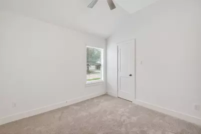 1834 Kessler Park Court, Houston, TX 77047 - Photo 31