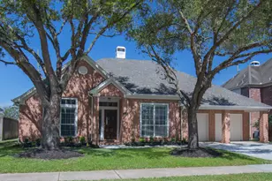 2307 Upland Park Dr, Sugar Land, TX 77479 - Photo 33