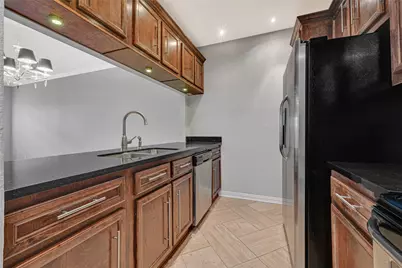 17487 Red Oak Drive #7487, Houston, TX 77090 - Photo 3