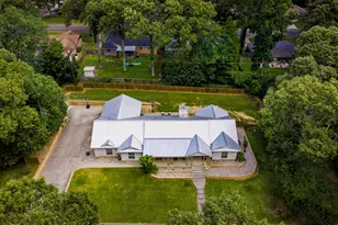 302 Post Oak St, Livingston, TX 77351 - Photo 41