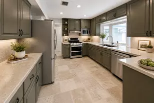 6107 Queenswood Ln, Houston, TX 77008 - Photo 11