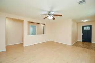 2631 Skyview Trace Ct, Houston, TX 77047 - Photo 9