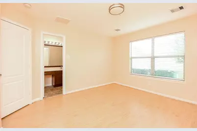 2631 Skyview Trace Court, Houston, TX 77047 - Photo 23