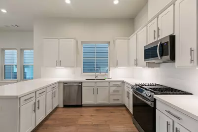 1626 Northwood Street, Houston, TX 77009 - Photo 7