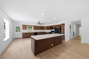 2243 Green Meadows Dr, Sealy, TX 77474 - Photo 17