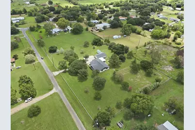 2243 Green Meadows Drive, Sealy, TX 77474 - Photo 41