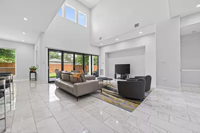 14002 Woodthorpe Lane, Houston, TX 77079 - Photo 5