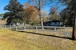 1082 Co Rd 129, Liberty, TX 77575 - Photo 23