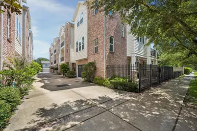 415 W 16th Street #D, Houston, TX 77008 - Photo 35