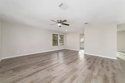 8426 Laurel Trails Drive, Houston, TX 77095 - Photo 7