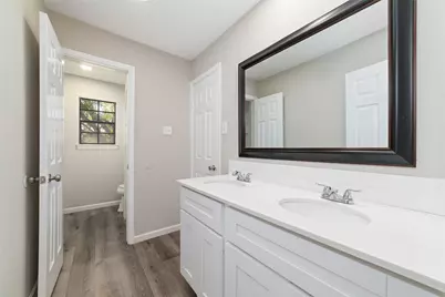 8426 Laurel Trails Drive, Houston, TX 77095 - Photo 27