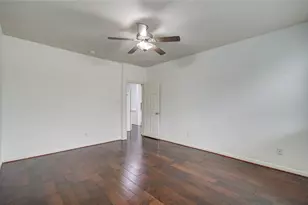 2307 Canyon Springs Dr, Pearland, TX 77584 - Photo 25