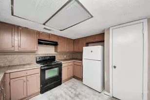 5747 Easthampton Dr, Houston, TX 77039 - Photo 15