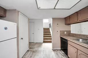 5747 Easthampton Dr, Houston, TX 77039 - Photo 17