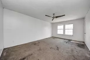 5747 Easthampton Dr, Houston, TX 77039 - Photo 27