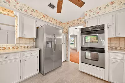 614 Orangewood Drive, Conroe, TX 77302 - Photo 11