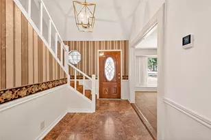 614 Orangewood Dr, Conroe, TX 77302 - Photo 3