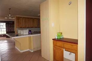 27593 Country Colony Dr, Splendora, TX 77372 - Photo 19