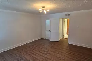 2727 Briarhurst Dr, Houston, TX 77057 - Photo 13