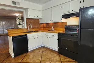 2727 Briarhurst Dr, Houston, TX 77057 - Photo 9