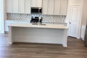 2715 Pne Blf Dr, Rosenberg, TX 77469 - Photo 3