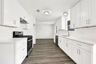 5910 Verdome Ln, Houston, TX 77092 - Photo 9