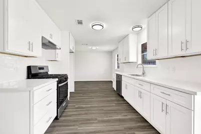 5910 Verdome Lane, Houston, TX 77092 - Photo 9